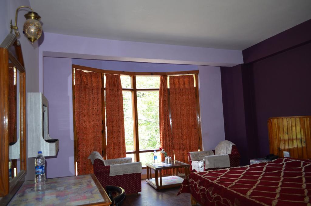Hotel Manali Mahal Quarto foto